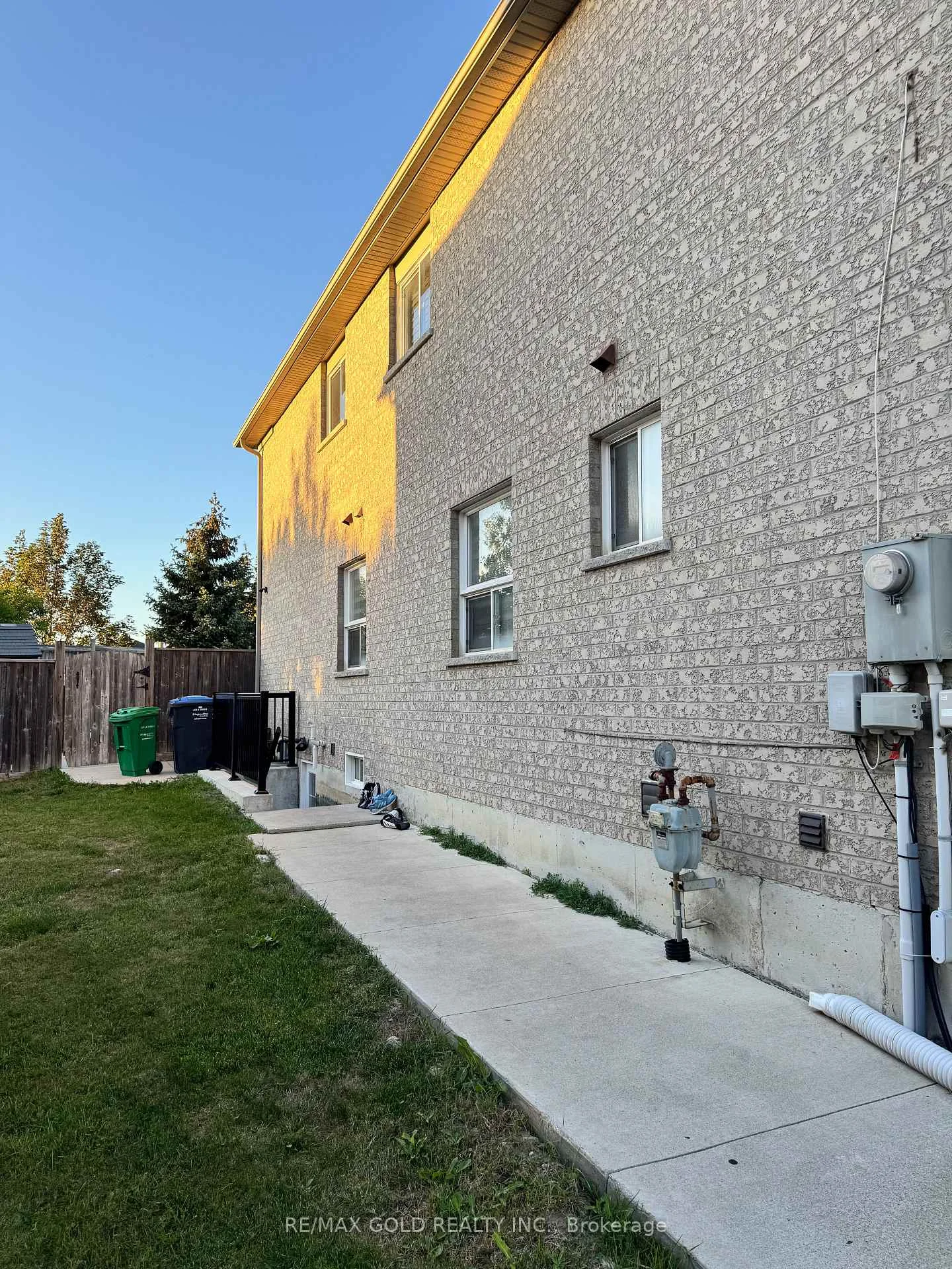Photo 48 of 86 Turquoise Crescent, Brampton, Bram East — HOMEH