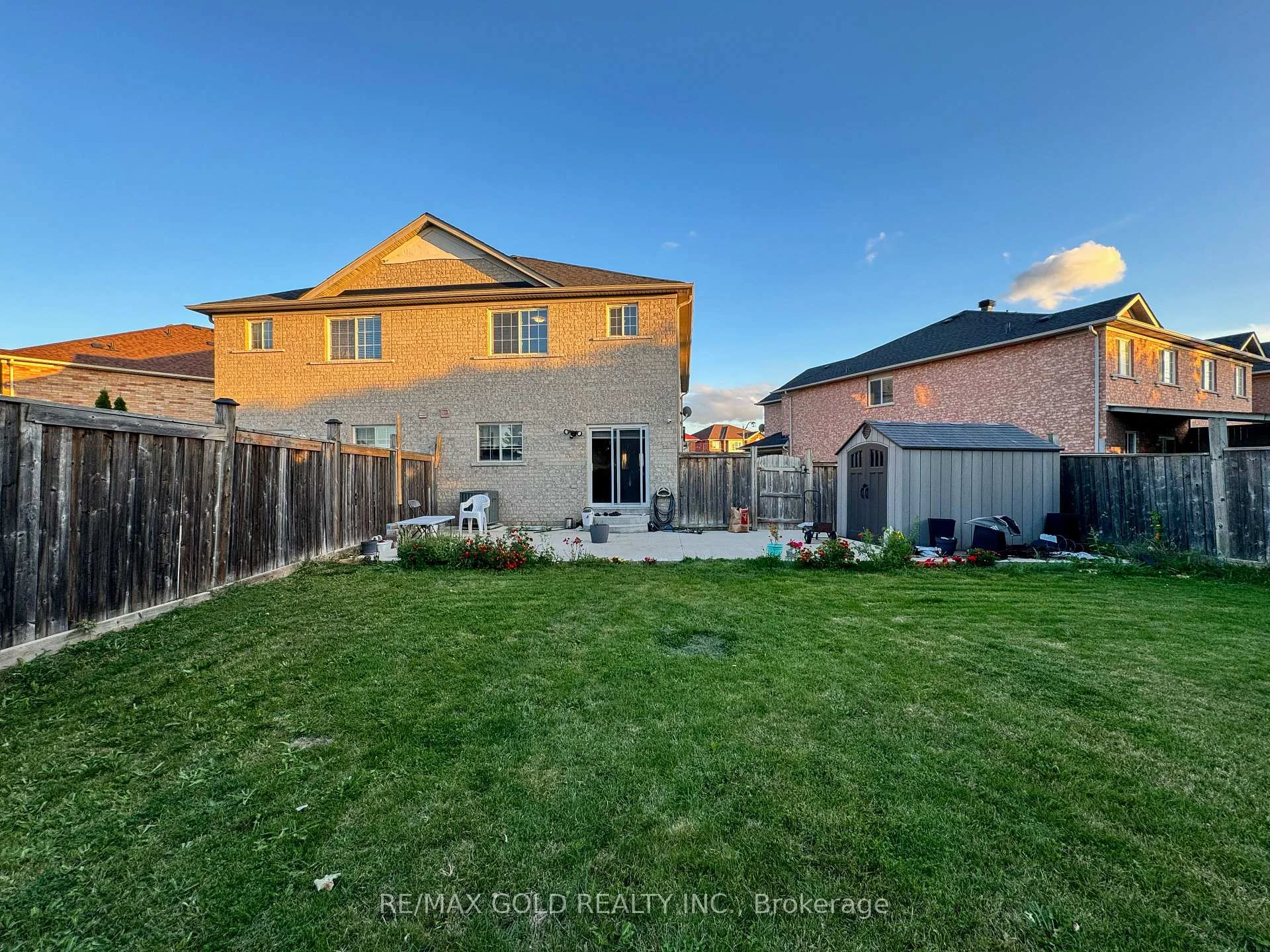 Photo 50 of 86 Turquoise Crescent, Brampton, Bram East — HOMEH