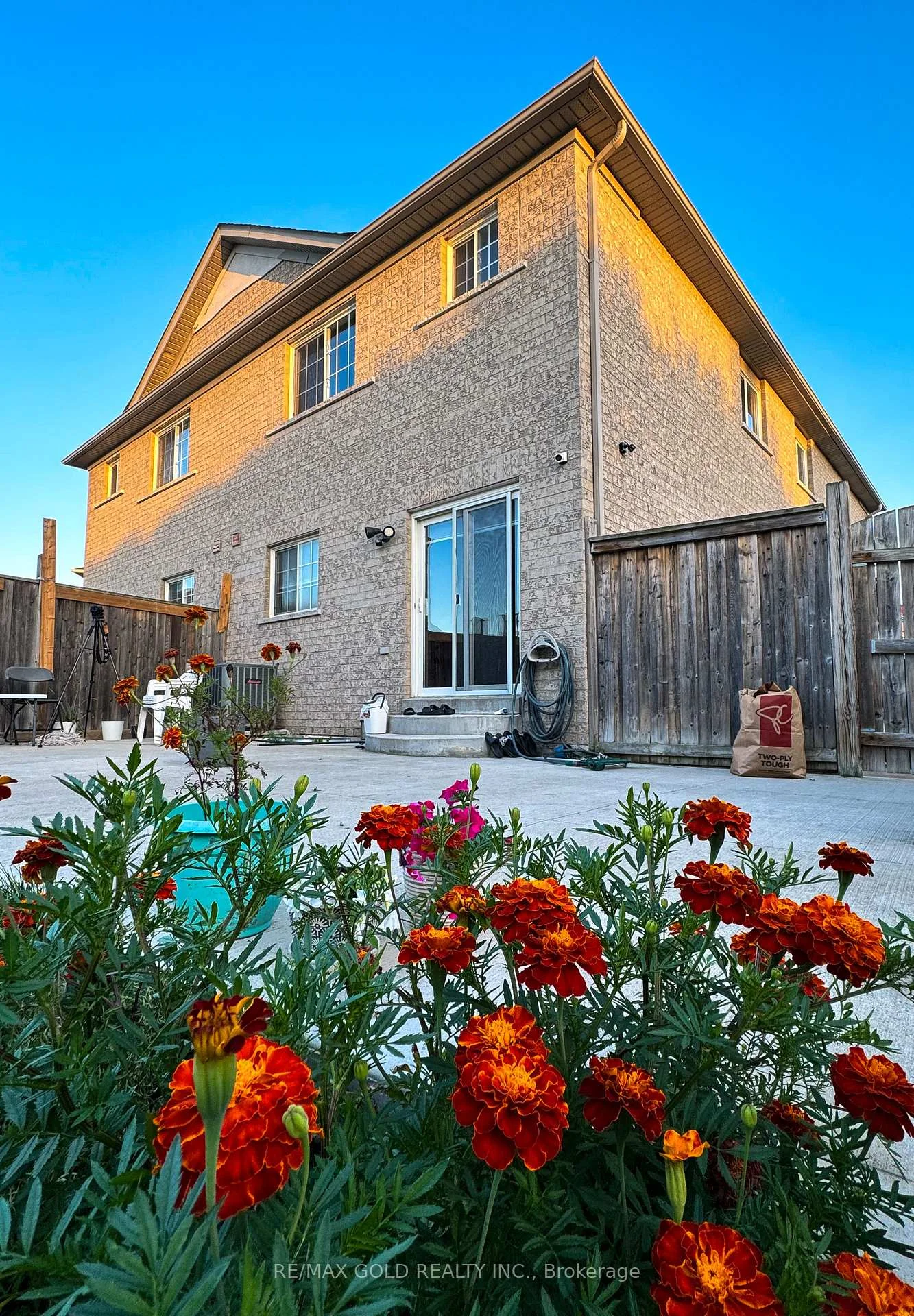 Photo 51 of 86 Turquoise Crescent, Brampton, Bram East — HOMEH