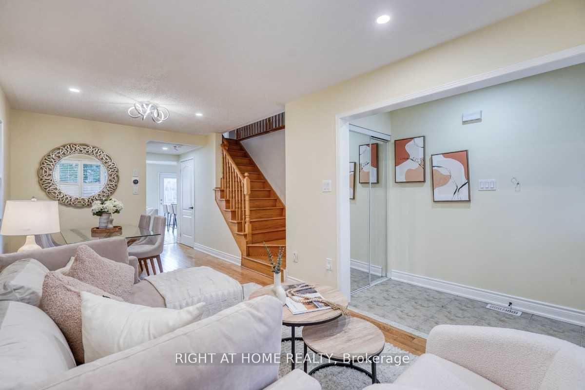 Photo 6 of 2304 Winlord Place, Oshawa, Windfields — HOMEH