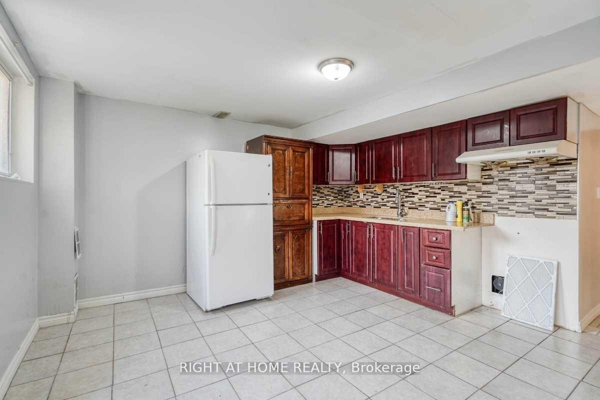 Photo 15 of 2304 Winlord Place, Oshawa, Windfields — HOMEH
