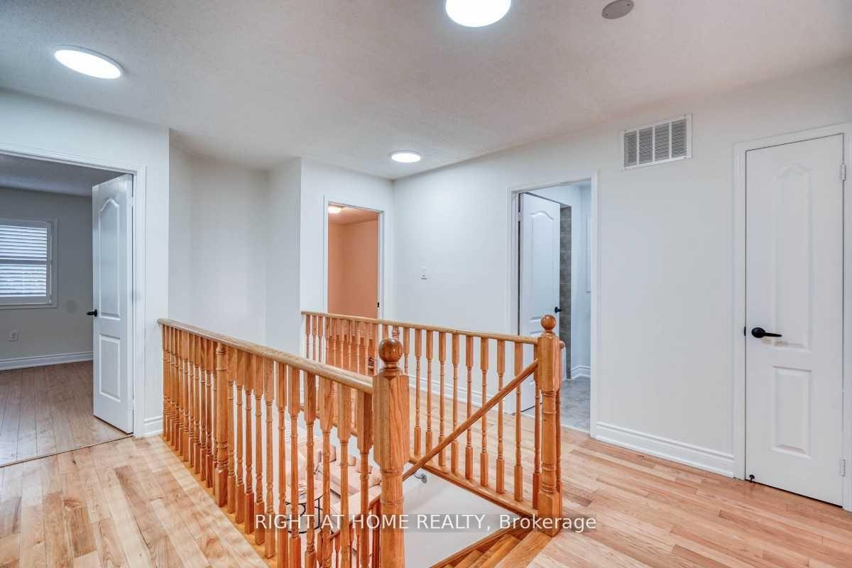 Photo 17 of 2304 Winlord Place, Oshawa, Windfields — HOMEH