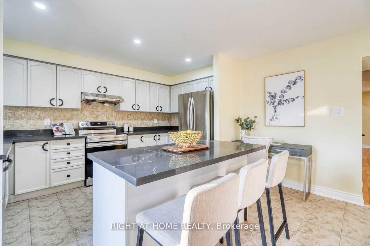 Photo 20 of 2304 Winlord Place, Oshawa, Windfields — HOMEH