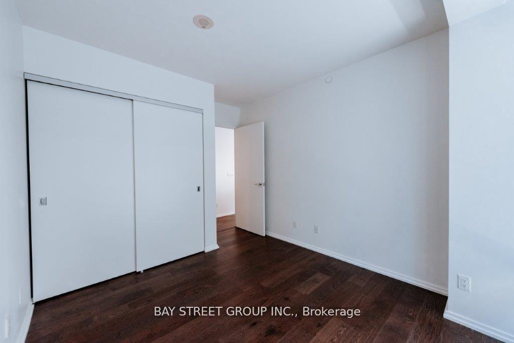 Photo 11 of Unit 326, 1 Bloor Street E, Toronto, Church-Yonge Corridor — HOMEH