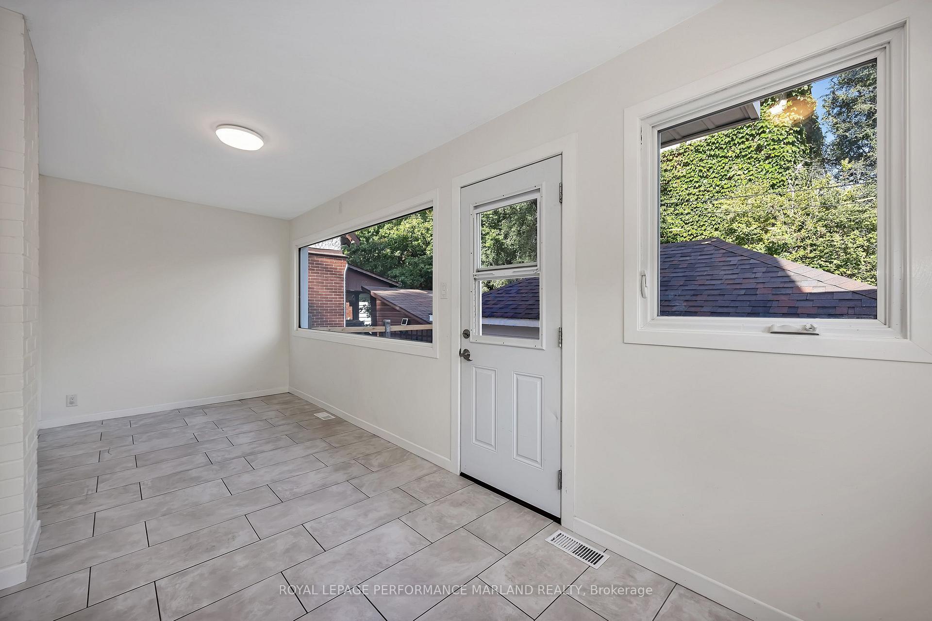 Photo 13 of 66 Vaughan Street, Ottawa, Lindenlea — HOMEH