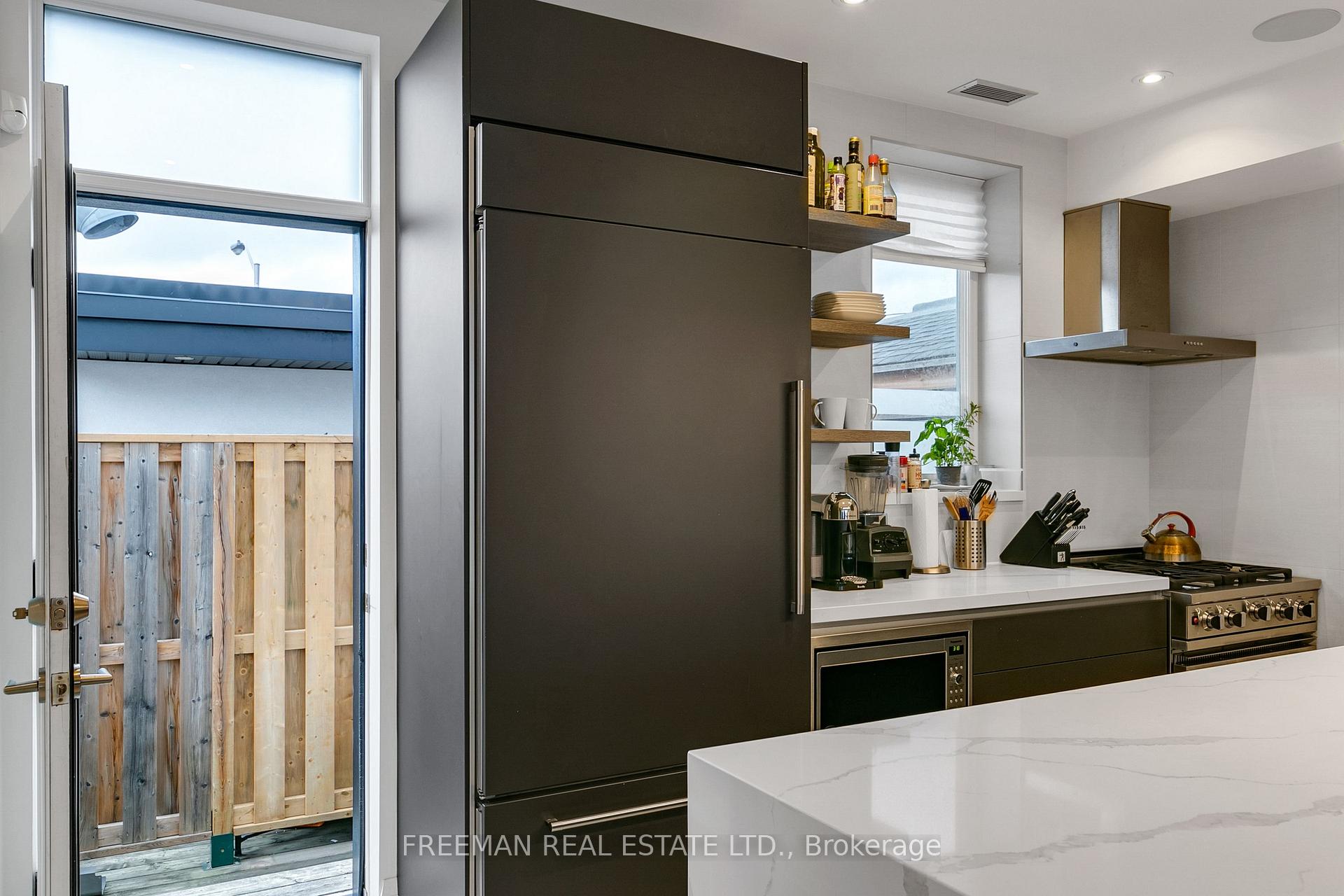 Photo 9 of Unit Laneway, 1239 Bloor Street, Toronto, Dufferin Grove — HOMEH