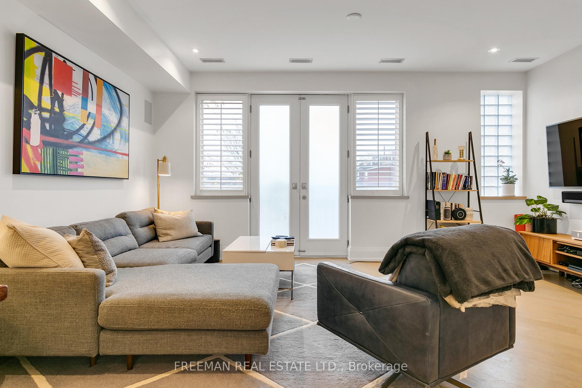Photo 14 of Unit Laneway, 1239 Bloor Street, Toronto, Dufferin Grove — HOMEH