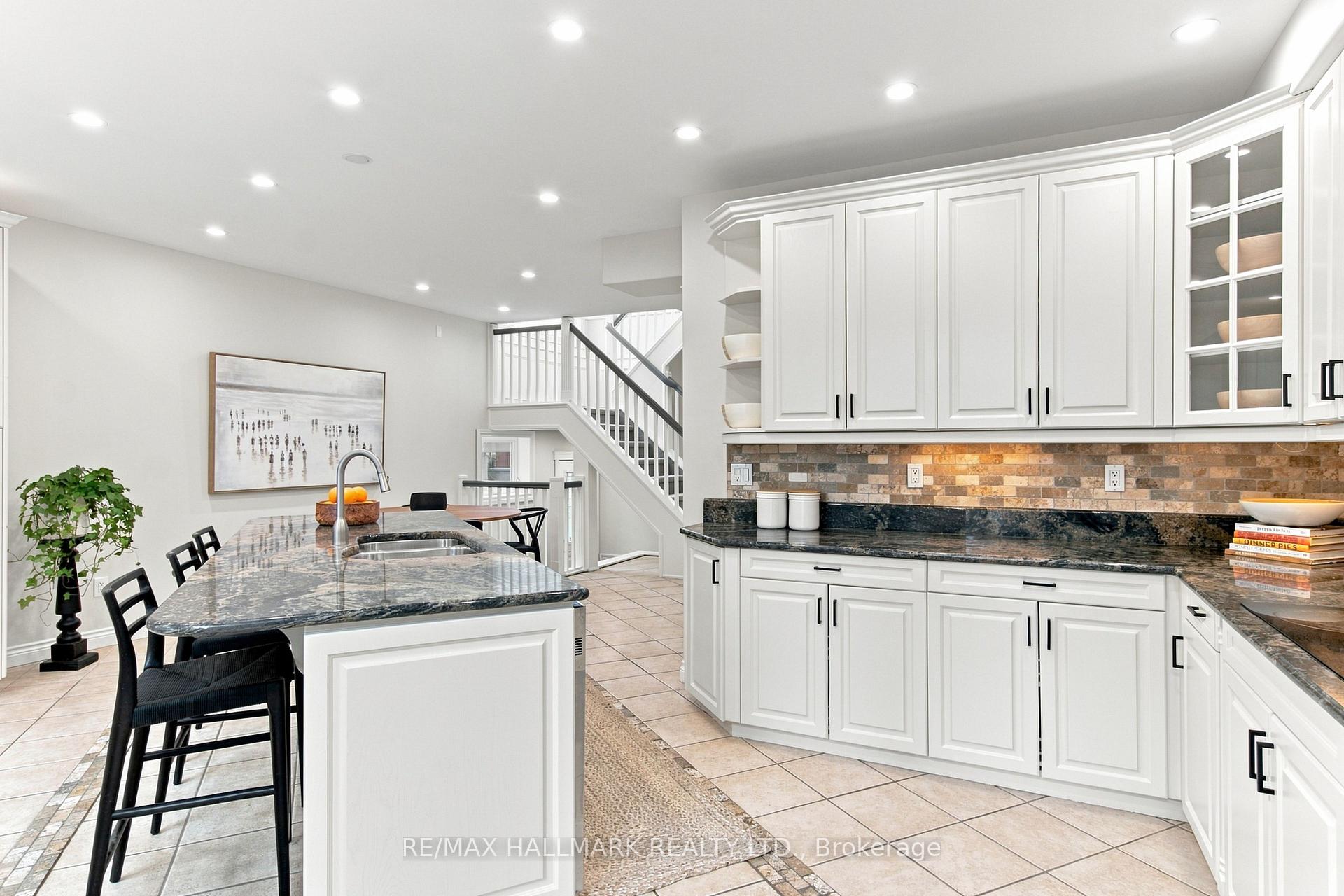 Photo 11 of 43 Ferris Road, Toronto, O'Connor-Parkview — HOMEH
