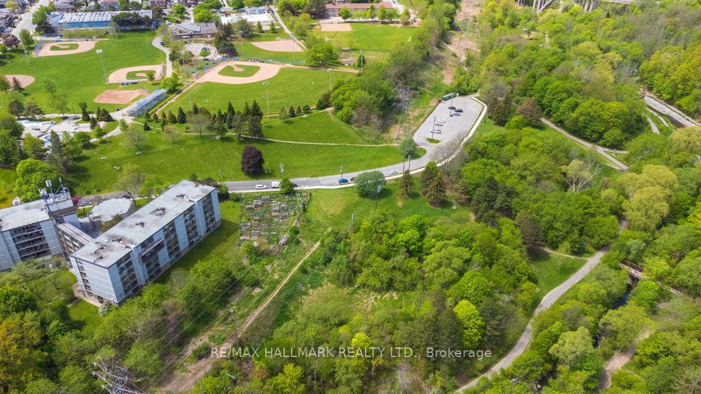 Photo 43 of 43 Ferris Road, Toronto, O'Connor-Parkview — HOMEH