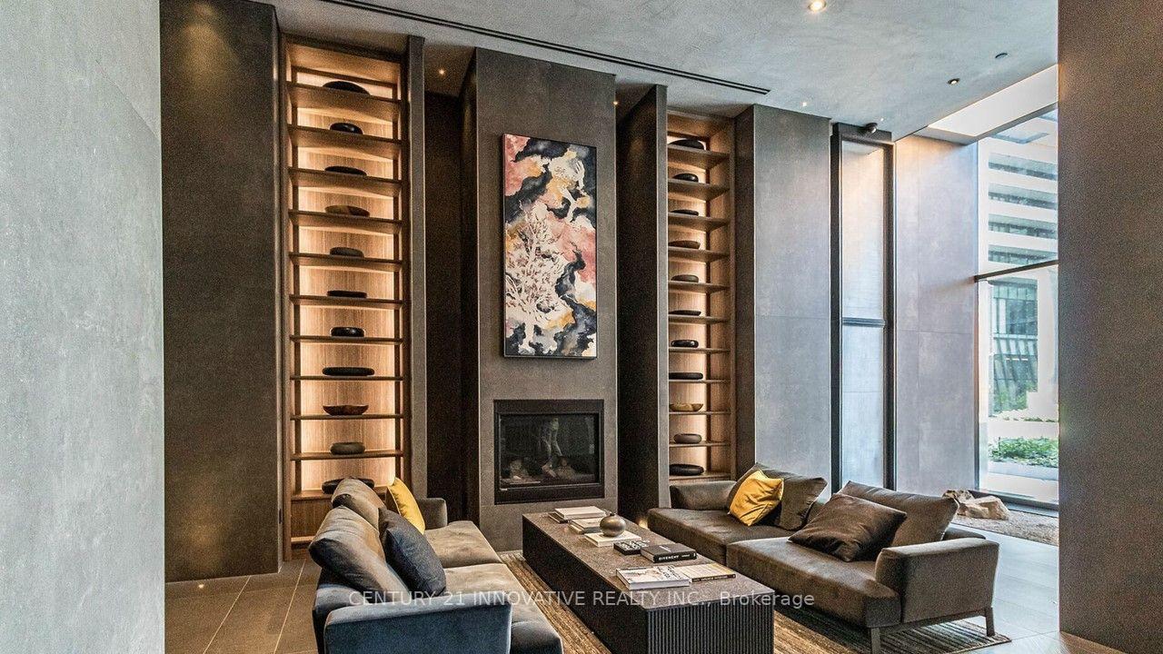 Photo 2 of Unit 806, 55 Charles Street E, Toronto, Church-Yonge Corridor — HOMEH