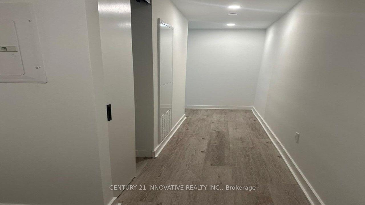Photo 9 of Unit 806, 55 Charles Street E, Toronto, Church-Yonge Corridor — HOMEH