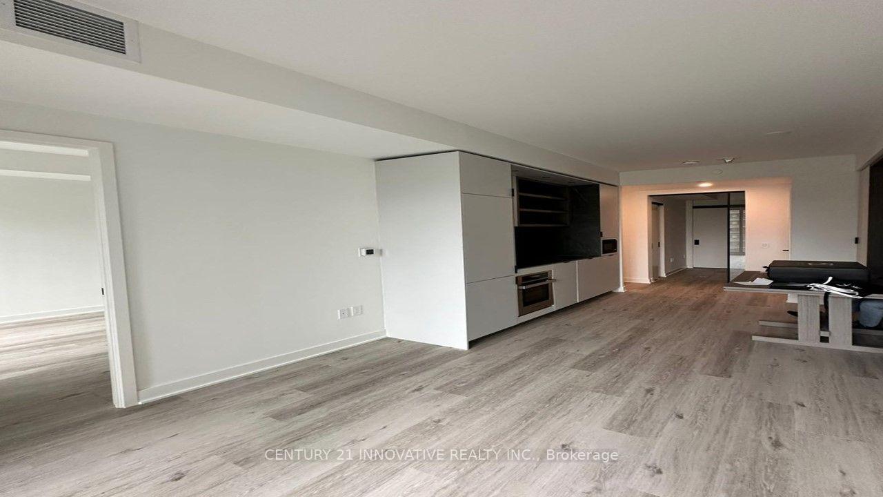 Photo 15 of Unit 806, 55 Charles Street E, Toronto, Church-Yonge Corridor — HOMEH