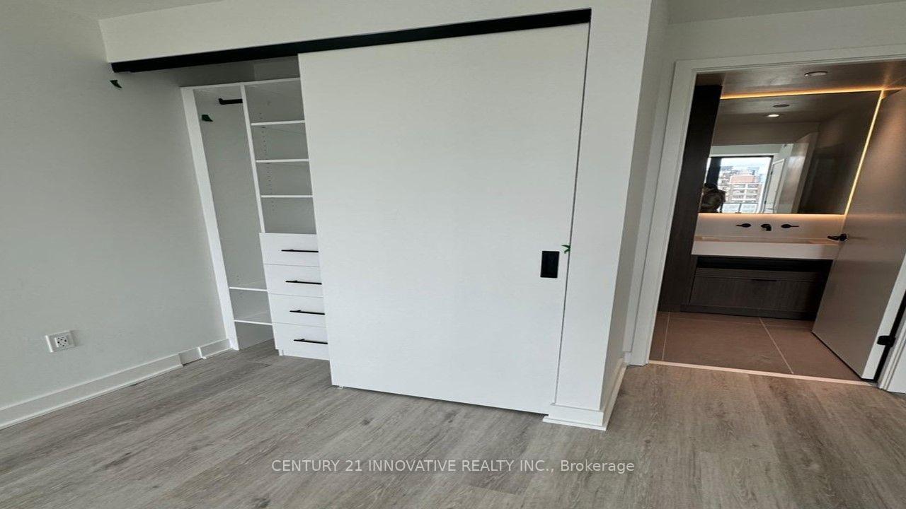 Photo 16 of Unit 806, 55 Charles Street E, Toronto, Church-Yonge Corridor — HOMEH