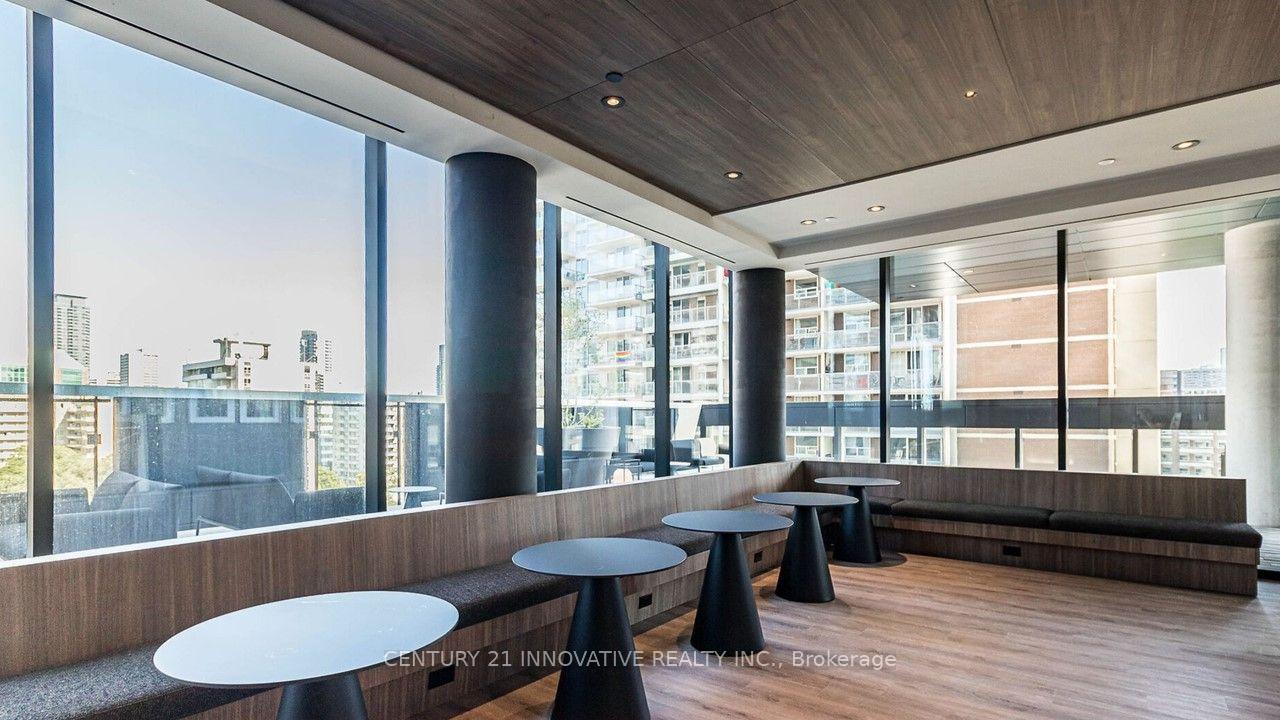 Photo 31 of Unit 806, 55 Charles Street E, Toronto, Church-Yonge Corridor — HOMEH