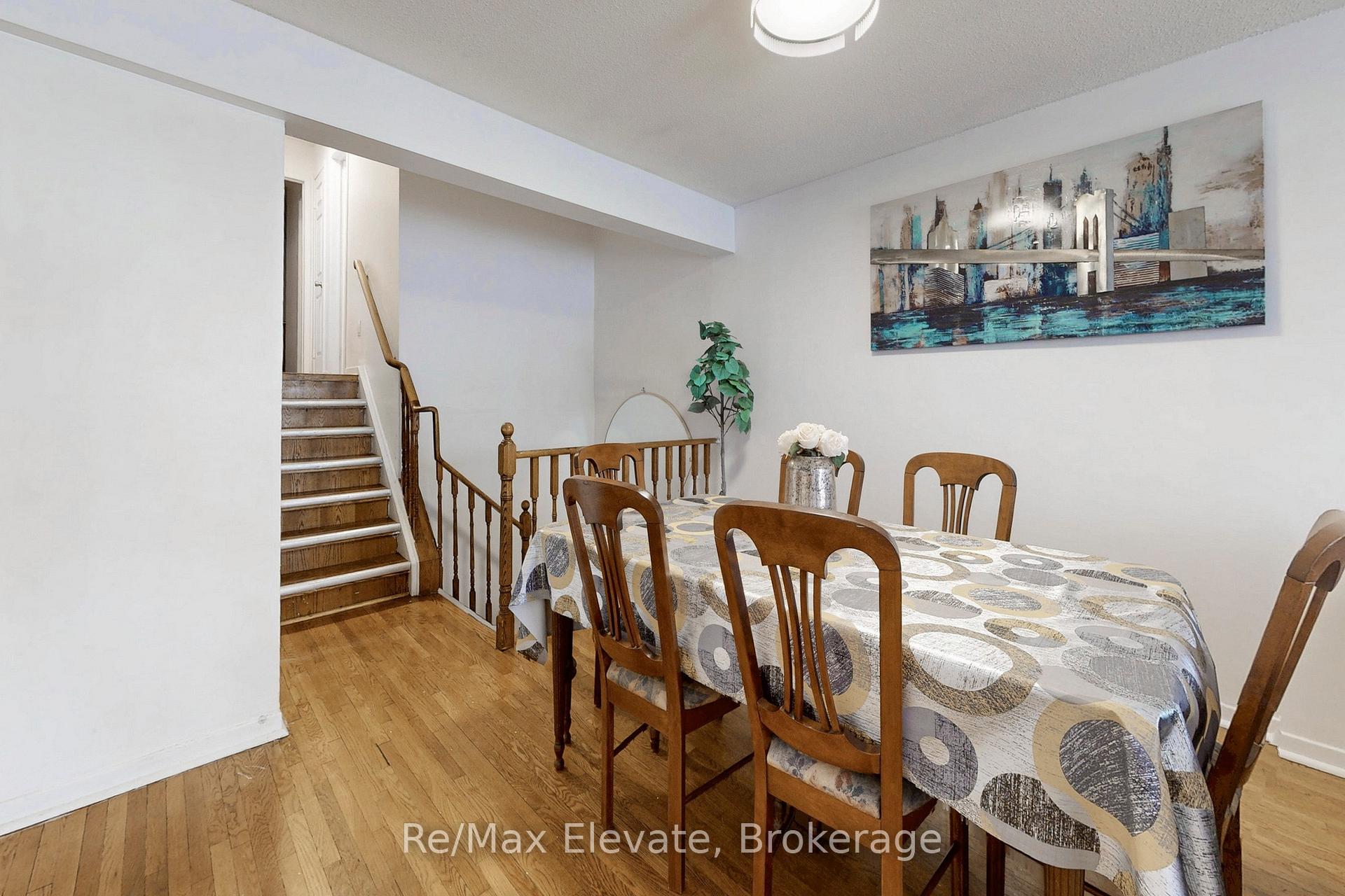 Photo 9 of 107 Braymore Boulevard, Scarborough, Rouge — HOMEH