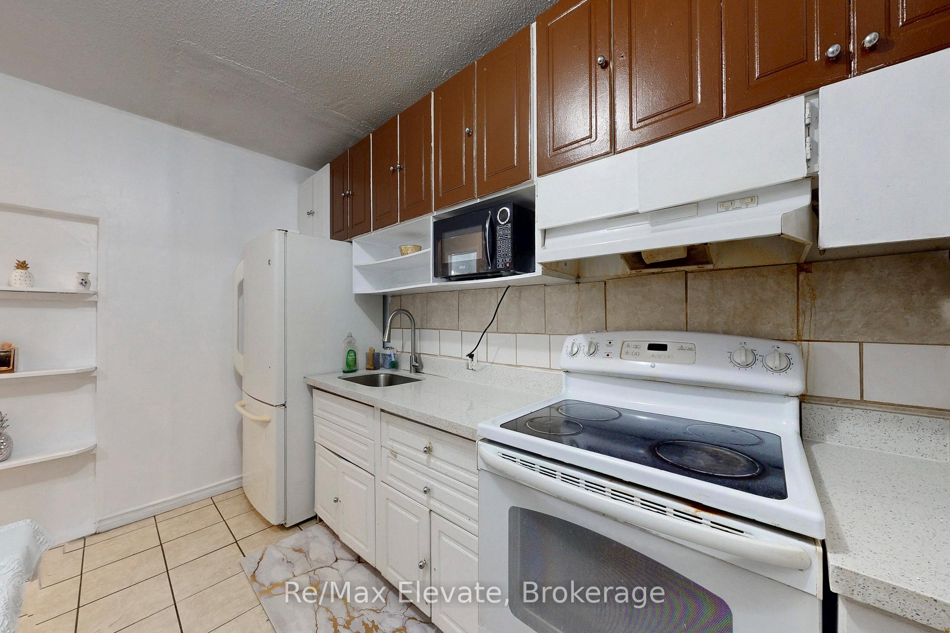 Photo 28 of 107 Braymore Boulevard, Scarborough, Rouge — HOMEH