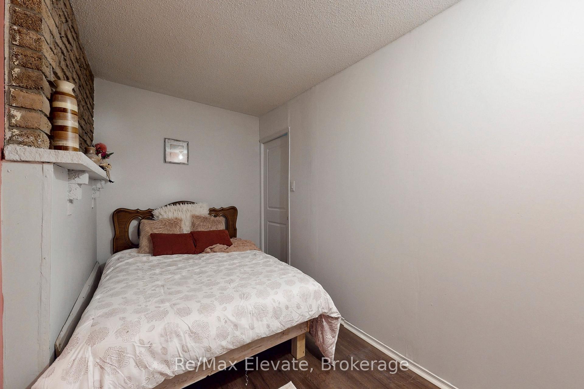 Photo 29 of 107 Braymore Boulevard, Scarborough, Rouge — HOMEH