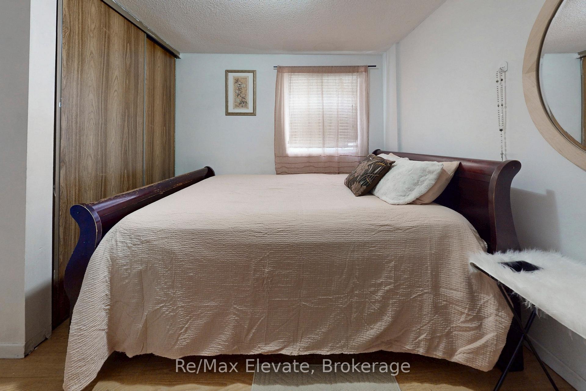 Photo 37 of 107 Braymore Boulevard, Scarborough, Rouge — HOMEH