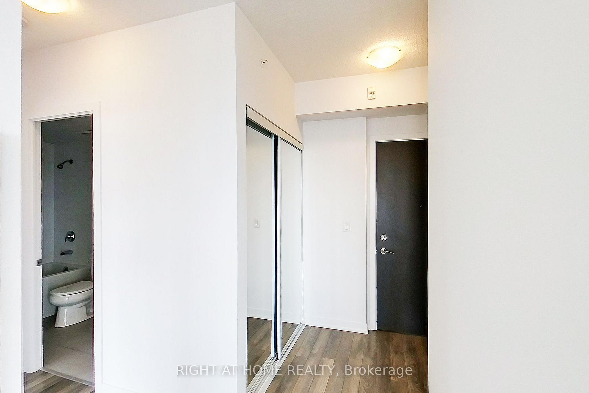 Photo 3 of Unit 1101, 550 North Service Road, Grimsby, Grimsby Beach — HOMEH
