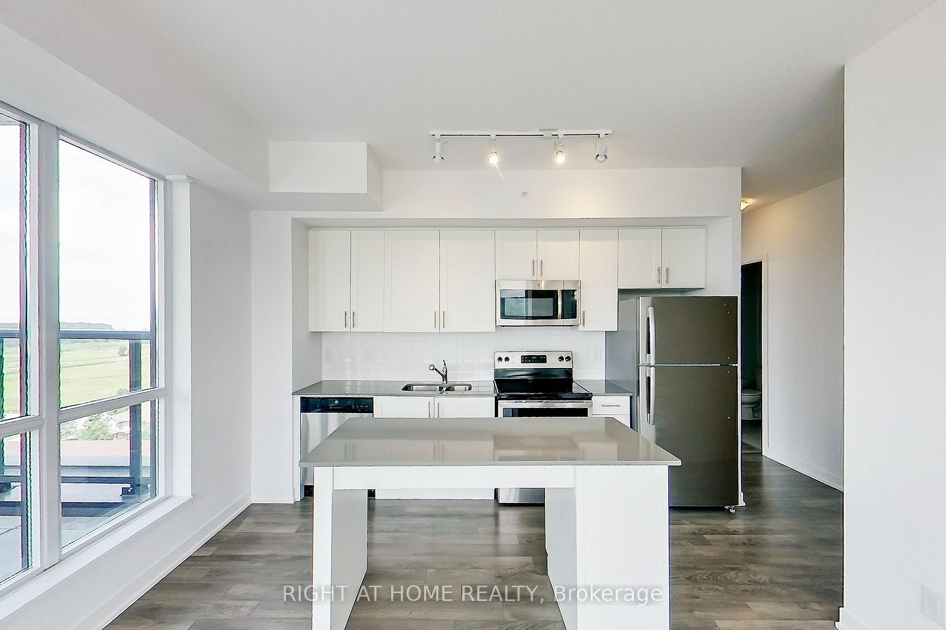 Photo 7 of Unit 1101, 550 North Service Road, Grimsby, Grimsby Beach — HOMEH