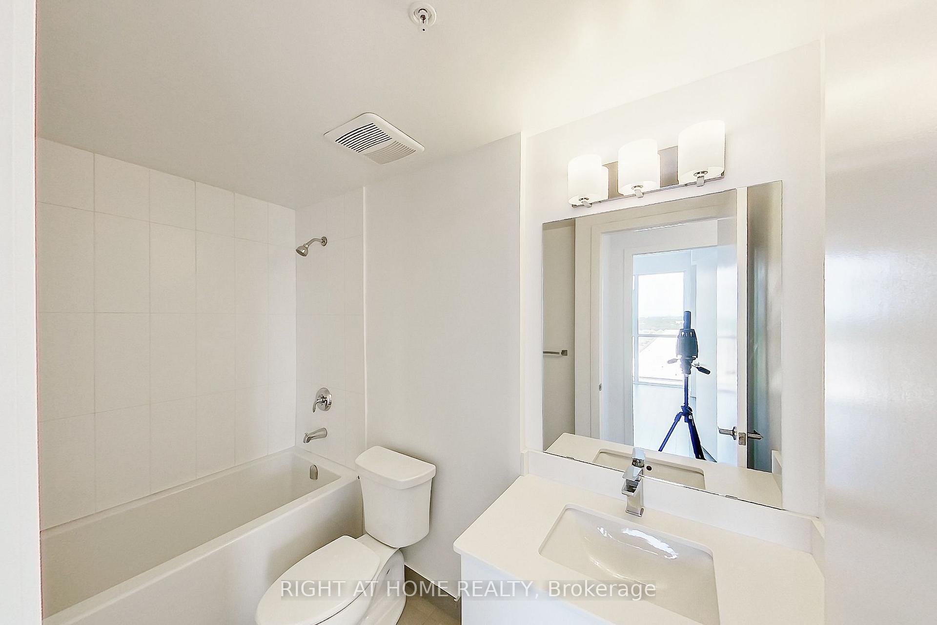 Photo 17 of Unit 1101, 550 North Service Road, Grimsby, Grimsby Beach — HOMEH
