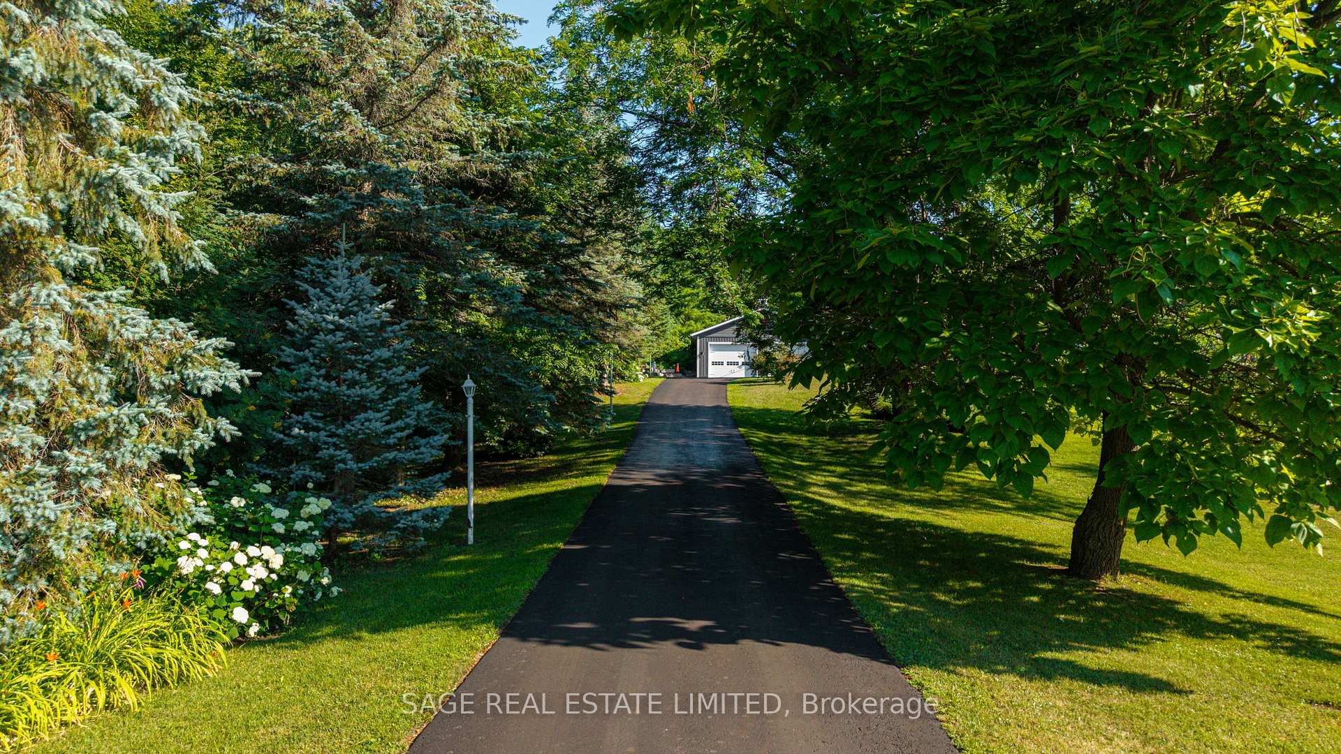 Photo 4 of 7632 County 9 Road, Clearview, Creemore — HOMEH