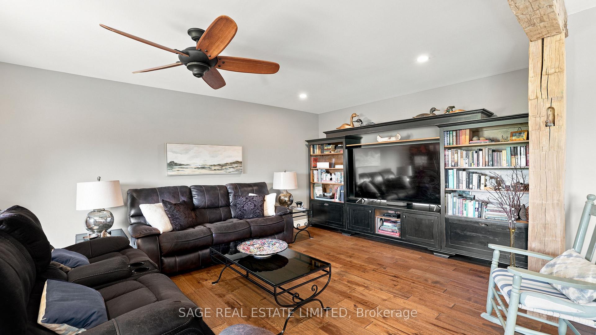 Photo 17 of 7632 County 9 Road, Clearview, Creemore — HOMEH