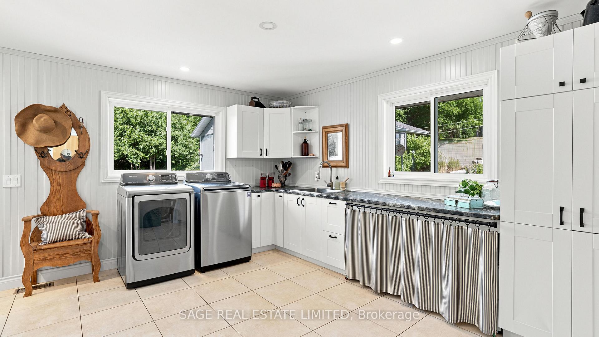 Photo 24 of 7632 County 9 Road, Clearview, Creemore — HOMEH