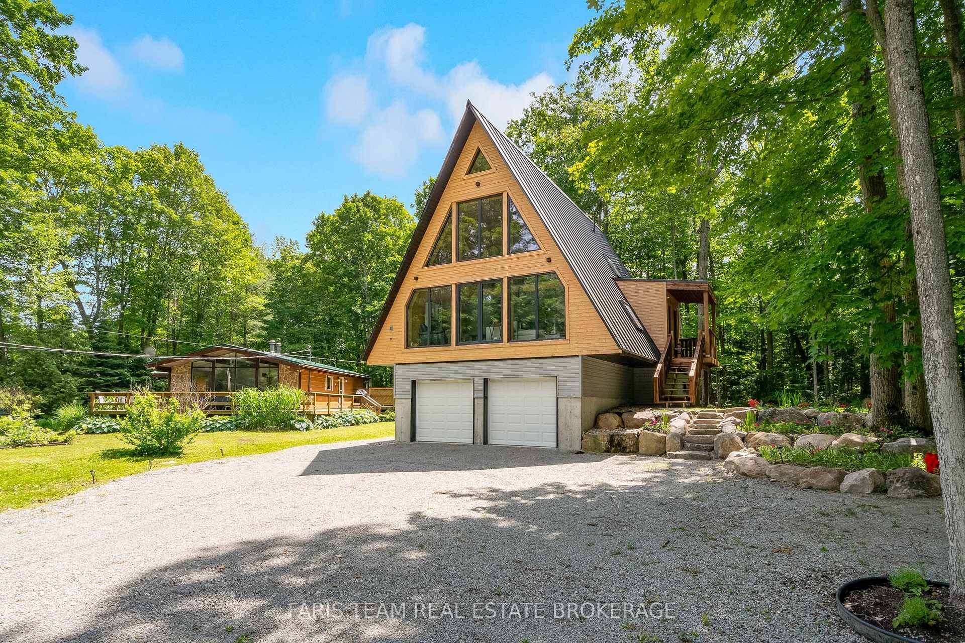 Photo 3 of 1490 Champlain Road, Tiny, Rural Tiny — HOMEH