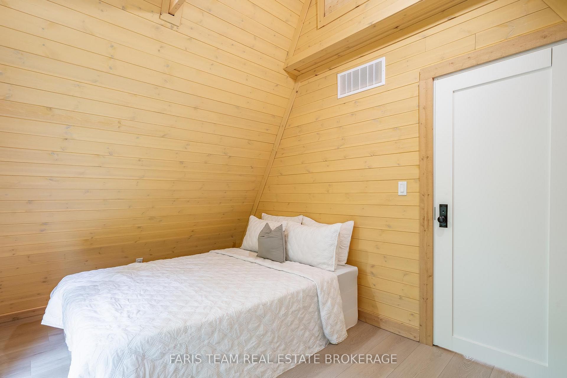 Photo 19 of 1490 Champlain Road, Tiny, Rural Tiny — HOMEH