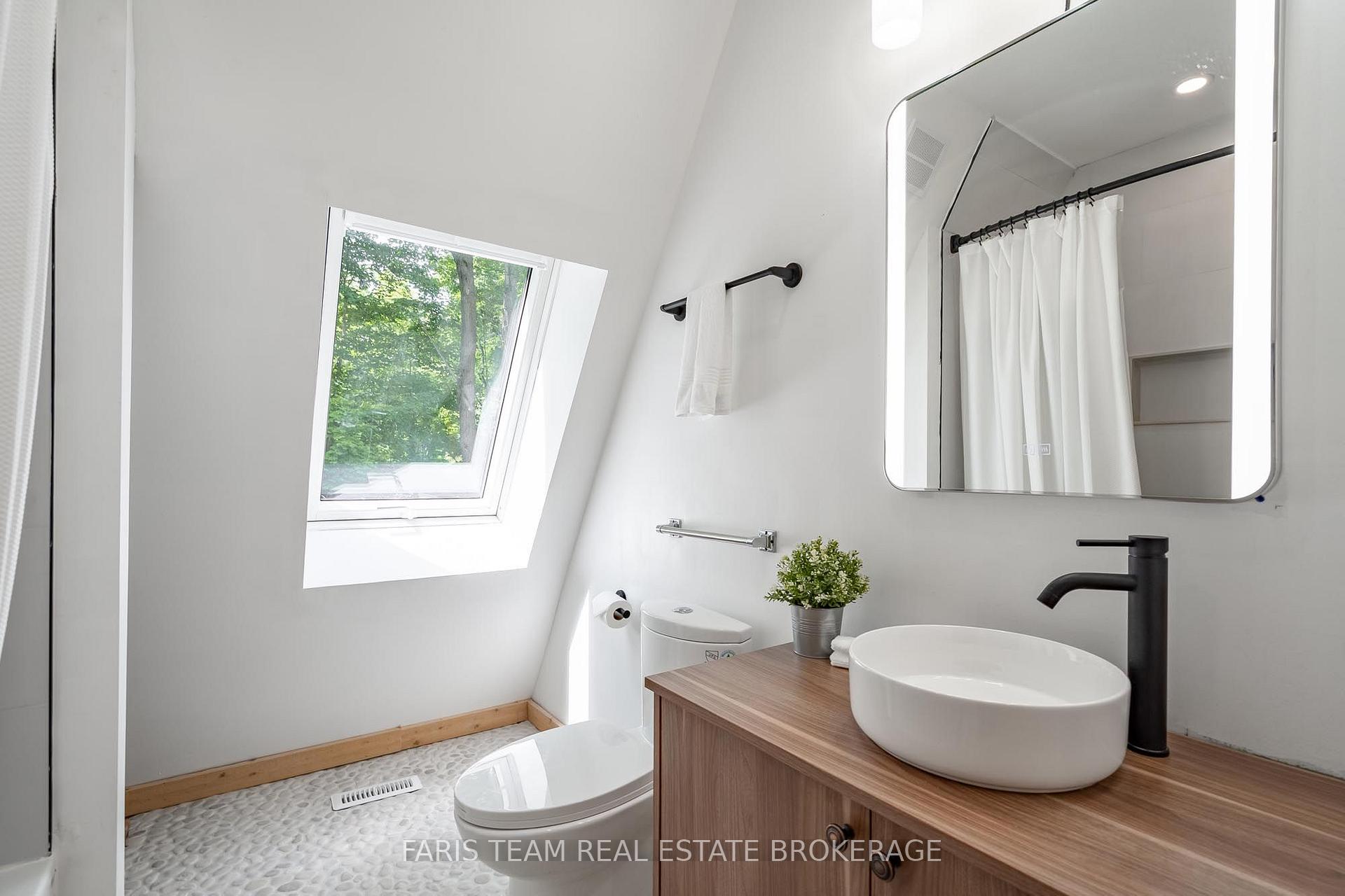 Photo 22 of 1490 Champlain Road, Tiny, Rural Tiny — HOMEH