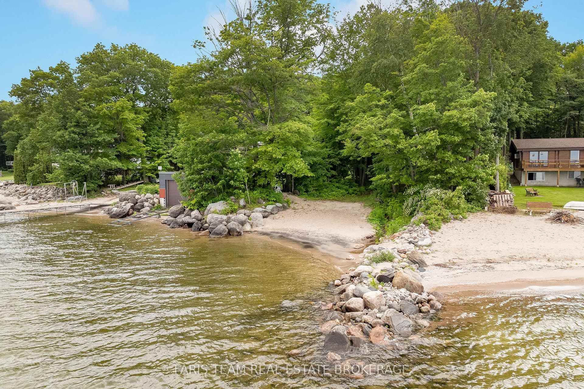 Photo 36 of 1490 Champlain Road, Tiny, Rural Tiny — HOMEH
