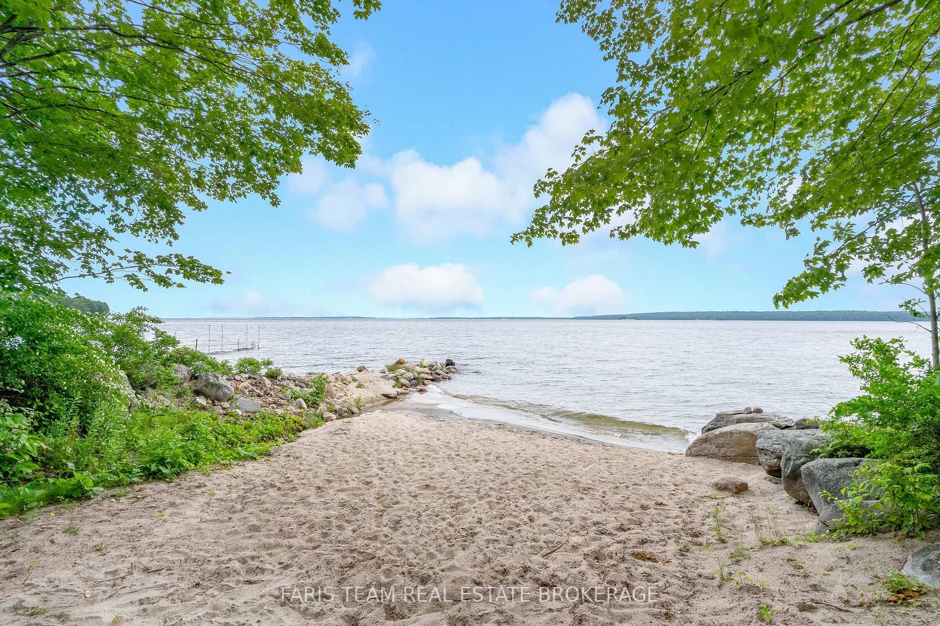 Photo 37 of 1490 Champlain Road, Tiny, Rural Tiny — HOMEH