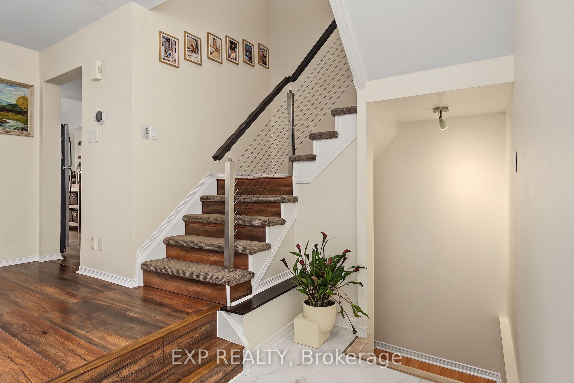 Photo 5 of 1681 Trenholm Lane, Ottawa, Fallingbrook/Pineridge — HOMEH