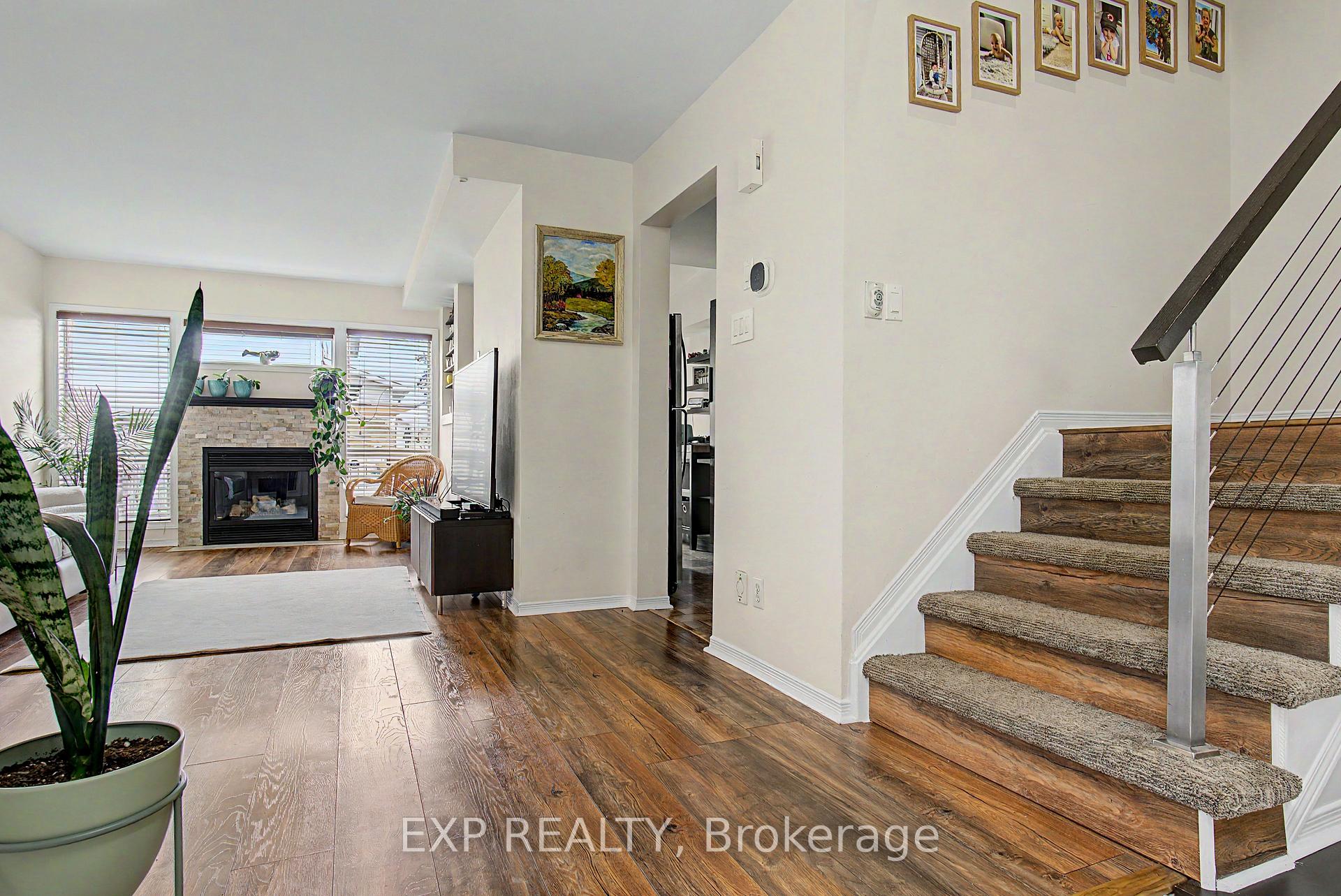 Photo 10 of 1681 Trenholm Lane, Ottawa, Fallingbrook/Pineridge — HOMEH