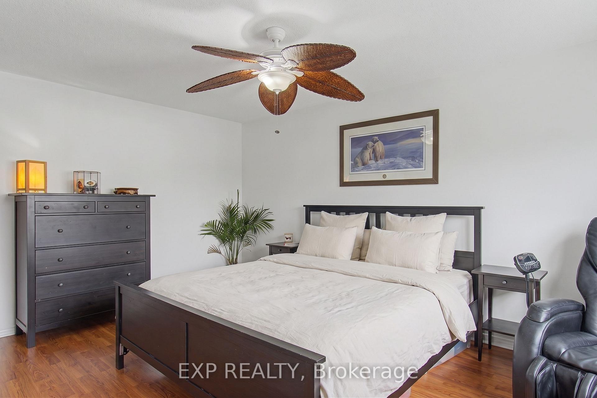 Photo 20 of 1681 Trenholm Lane, Ottawa, Fallingbrook/Pineridge — HOMEH