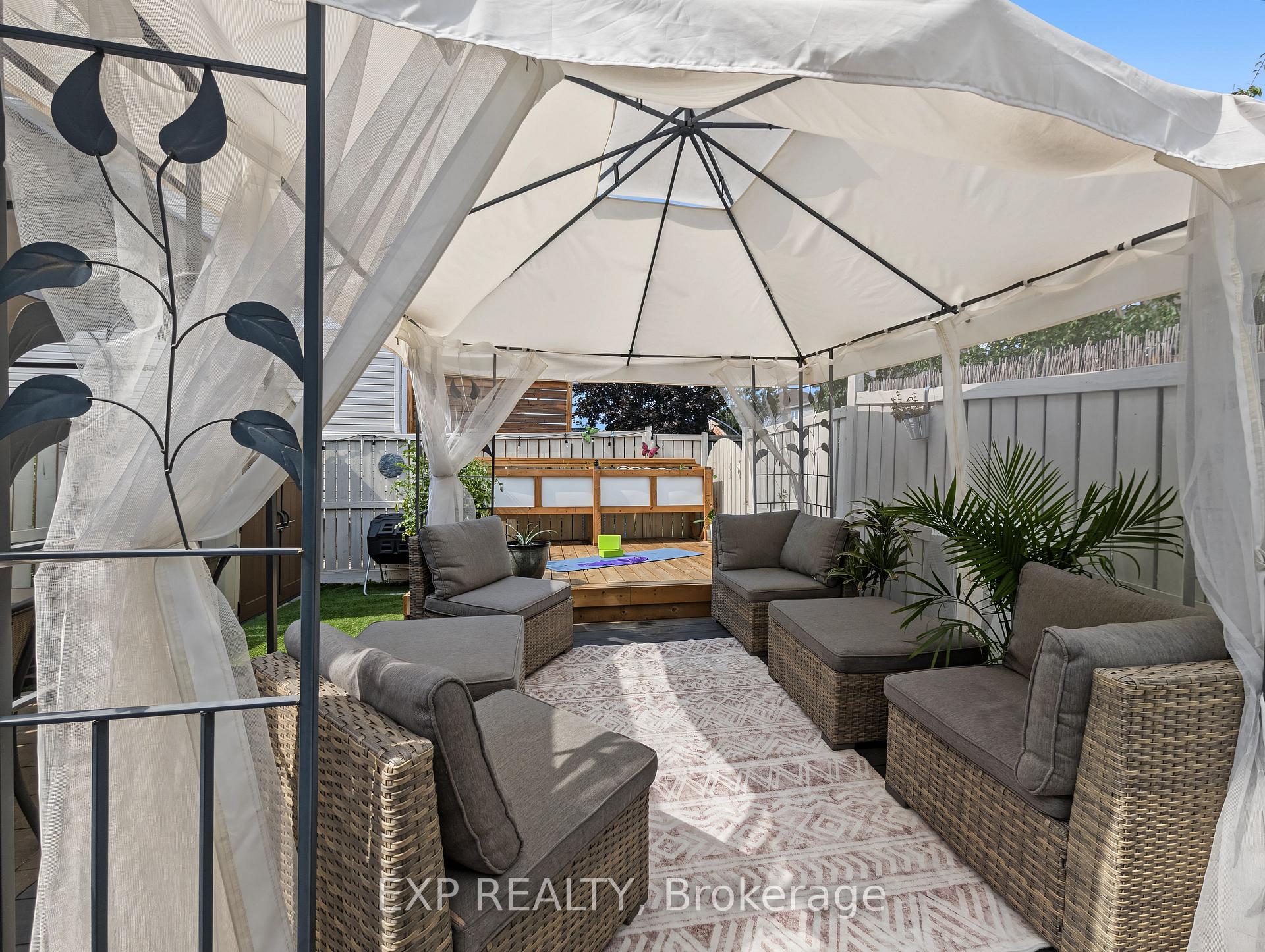 Photo 27 of 1681 Trenholm Lane, Ottawa, Fallingbrook/Pineridge — HOMEH
