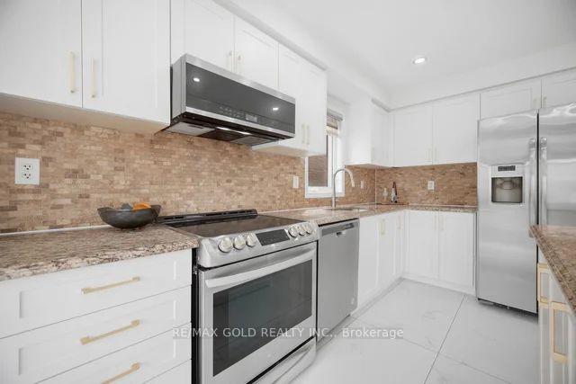 Photo 12 of 64 Biddens Square, Brampton, Brampton East — HOMEH