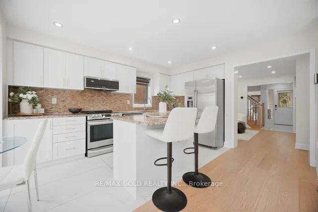 Photo 13 of 64 Biddens Square, Brampton, Brampton East — HOMEH