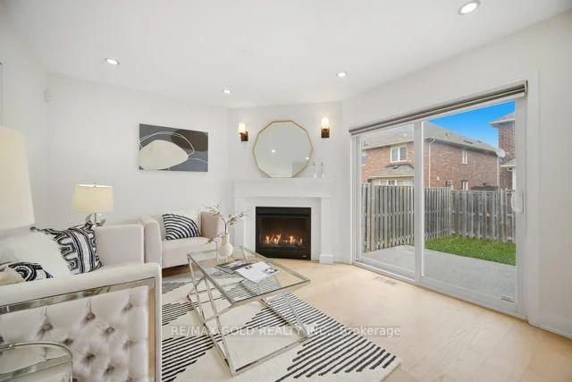 Photo 18 of 64 Biddens Square, Brampton, Brampton East — HOMEH