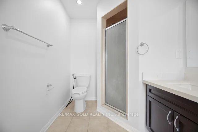 Photo 32 of 64 Biddens Square, Brampton, Brampton East — HOMEH