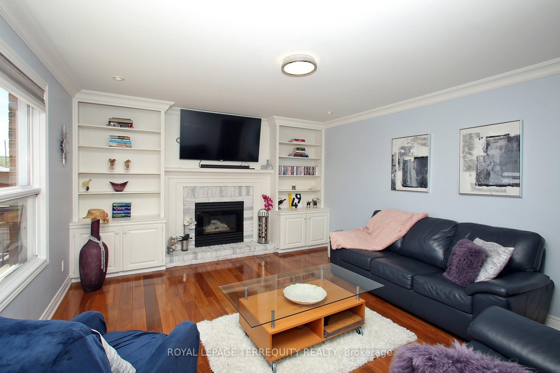 Photo 12 of 3 Riviera Ridge, Hamilton, Stoney Creek — HOMEH