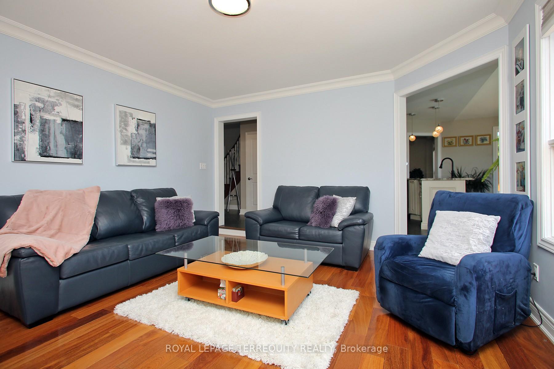 Photo 13 of 3 Riviera Ridge, Hamilton, Stoney Creek — HOMEH