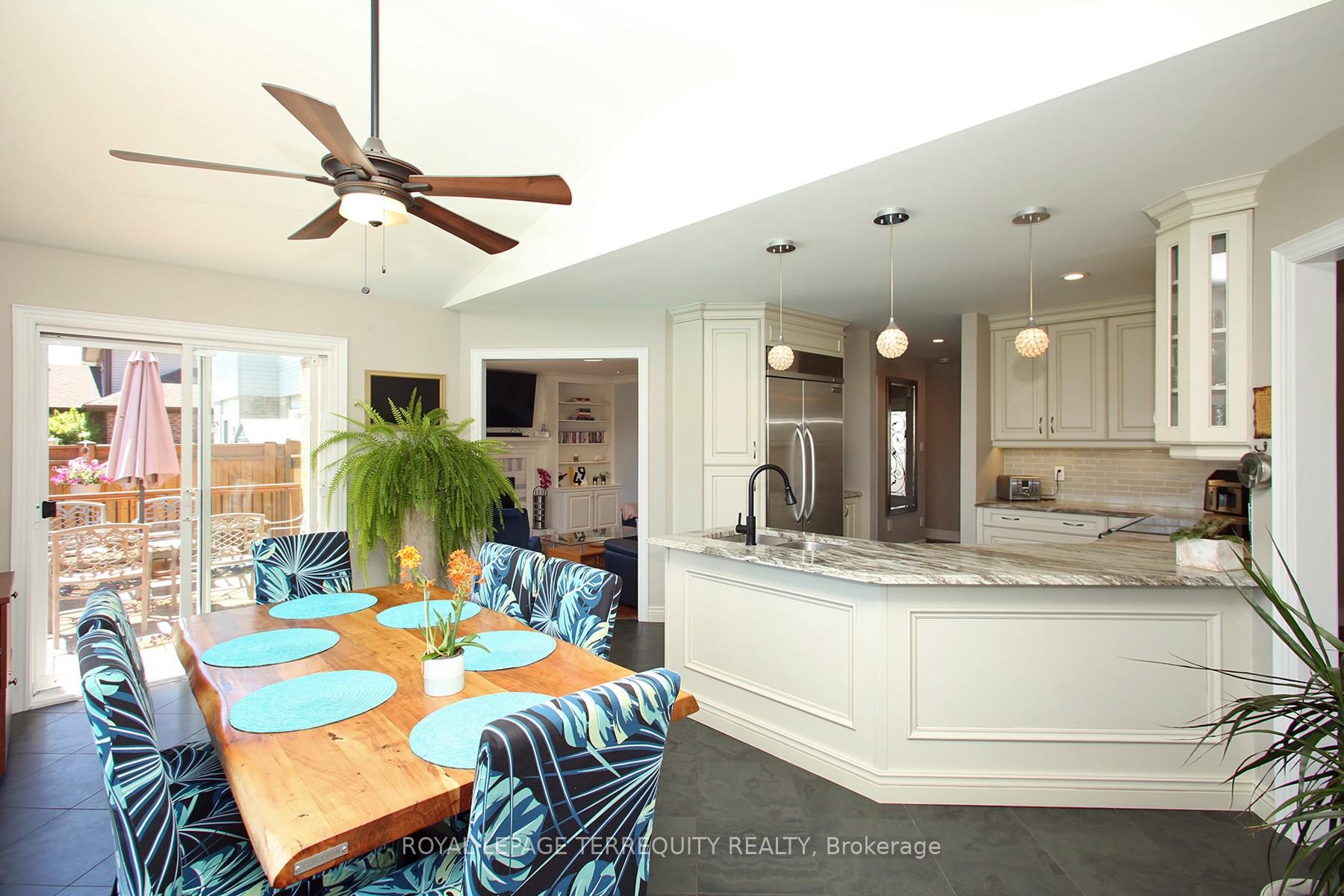 Photo 17 of 3 Riviera Ridge, Hamilton, Stoney Creek — HOMEH