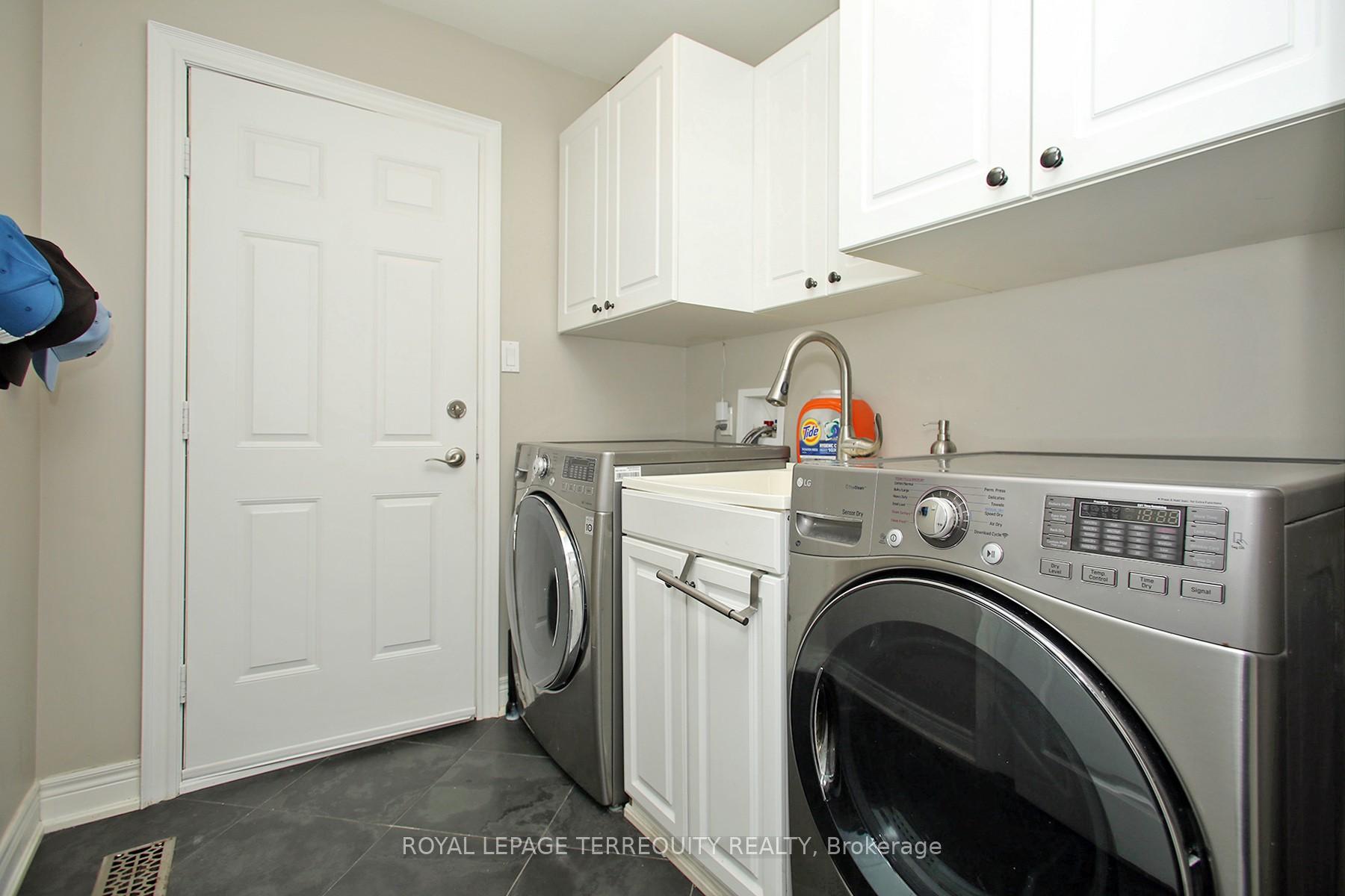 Photo 22 of 3 Riviera Ridge, Hamilton, Stoney Creek — HOMEH