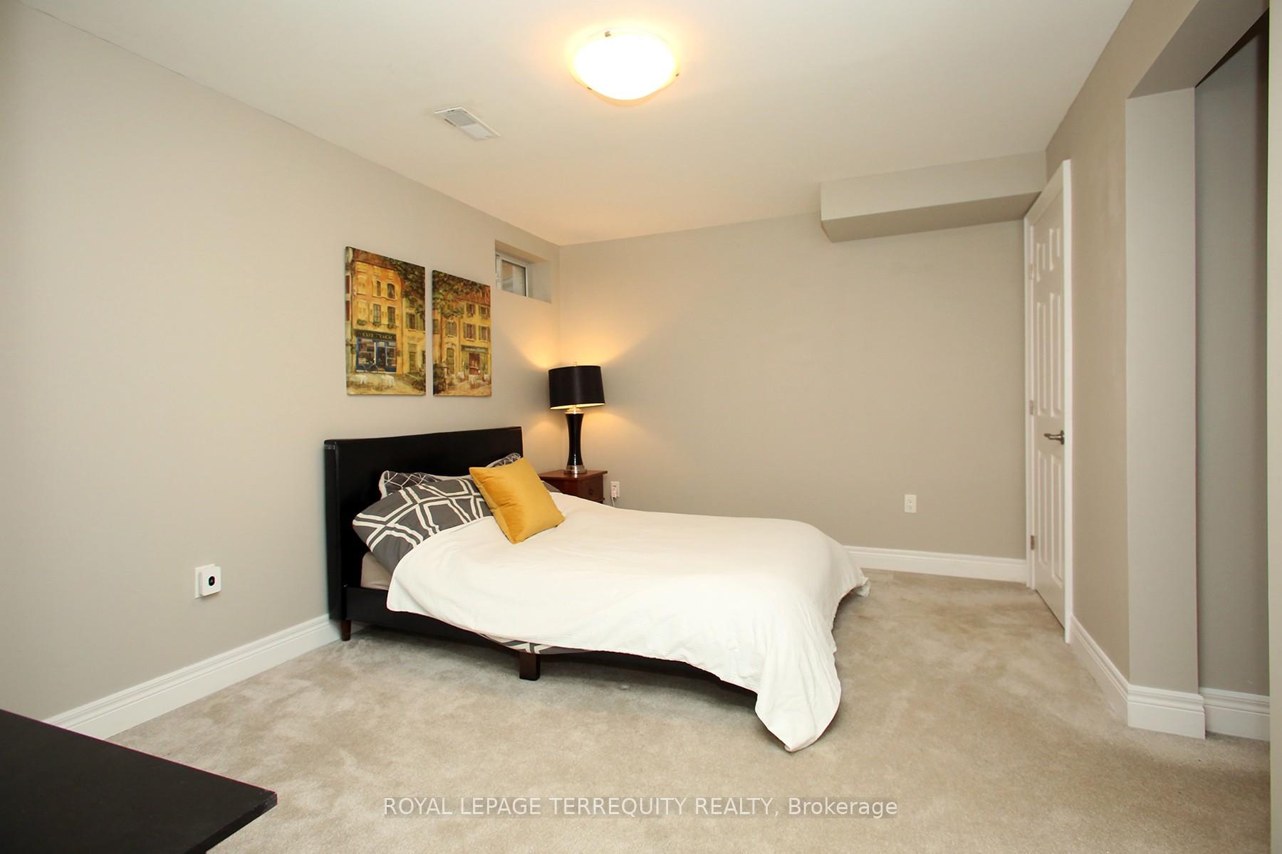 Photo 35 of 3 Riviera Ridge, Hamilton, Stoney Creek — HOMEH