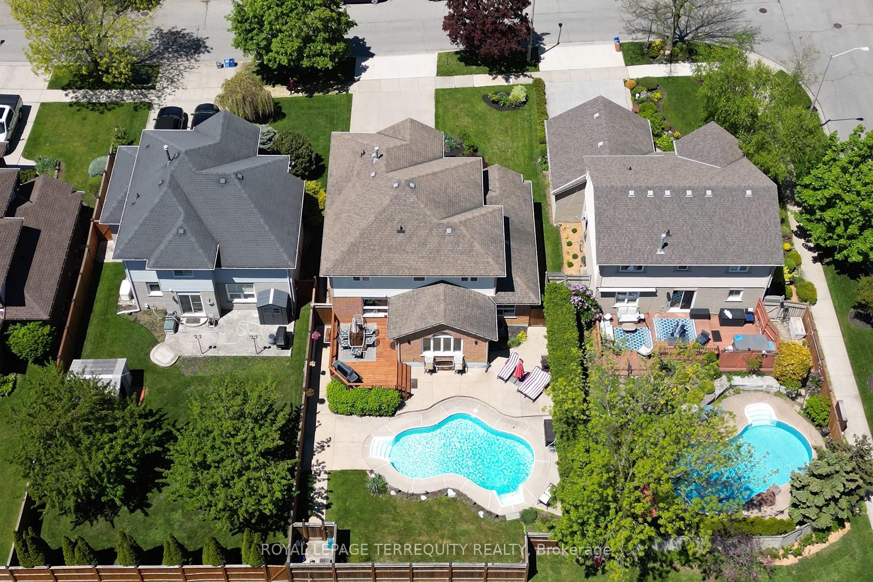 Photo 45 of 3 Riviera Ridge, Hamilton, Stoney Creek — HOMEH