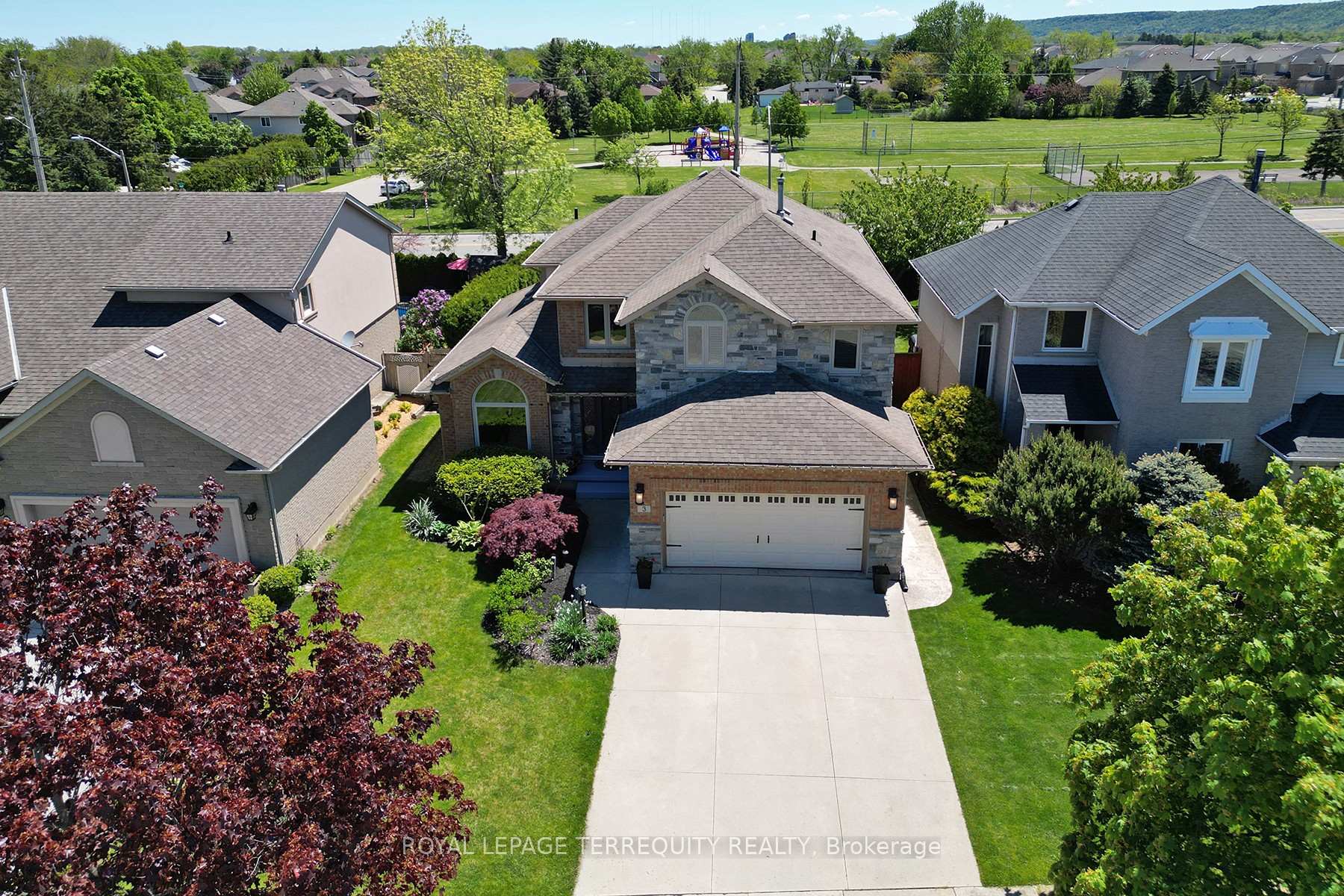 Photo 47 of 3 Riviera Ridge, Hamilton, Stoney Creek — HOMEH
