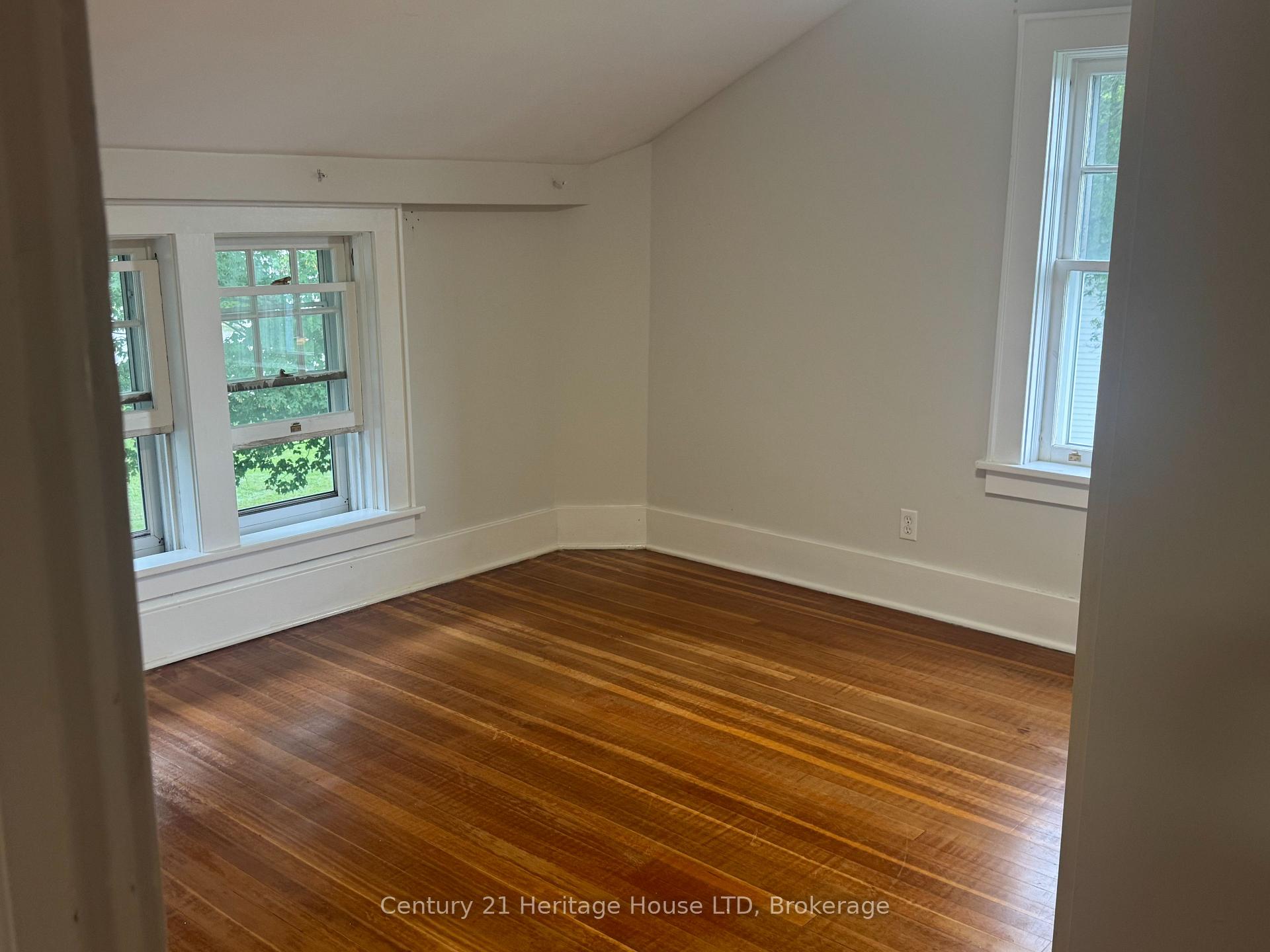 Photo 2 of Unit #2, 3445 Garrison Road, Fort Erie, Ridgeway — HOMEH