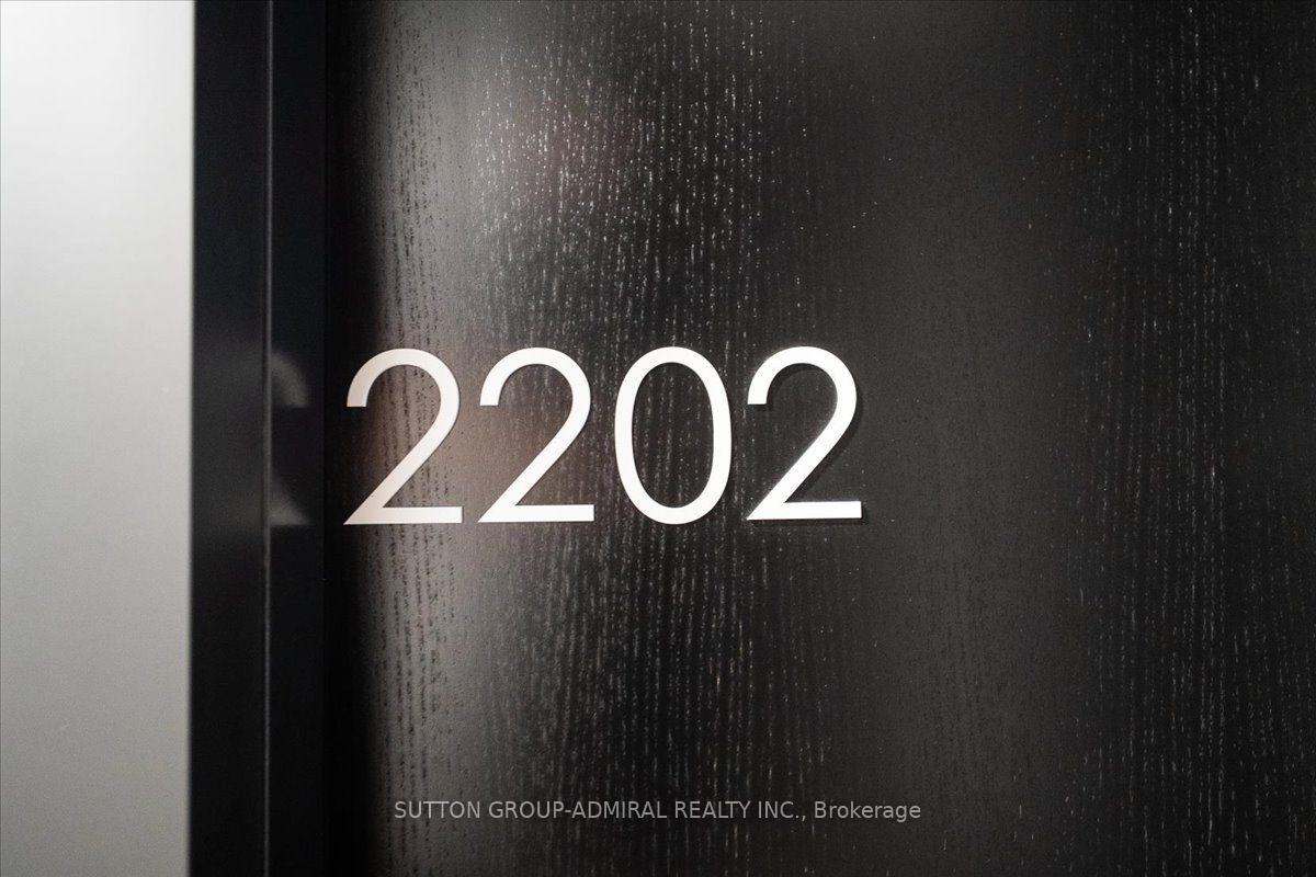 Photo 3 of Unit 2202, 284 King Street E, Toronto, Moss Park — HOMEH